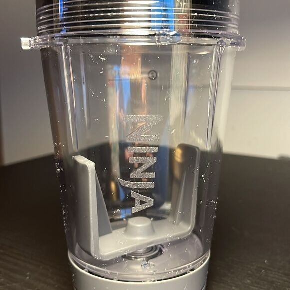 Ninja‎ Smoothie blender bowl with lid - Picture 2 of 6